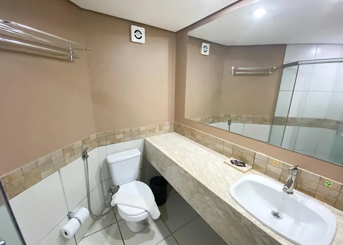 Pousada do Ipe e Apartamento Le Jardin